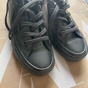 NEW WOMENS CONVERSE METALLIC SNEAKERS GRAY 5.5